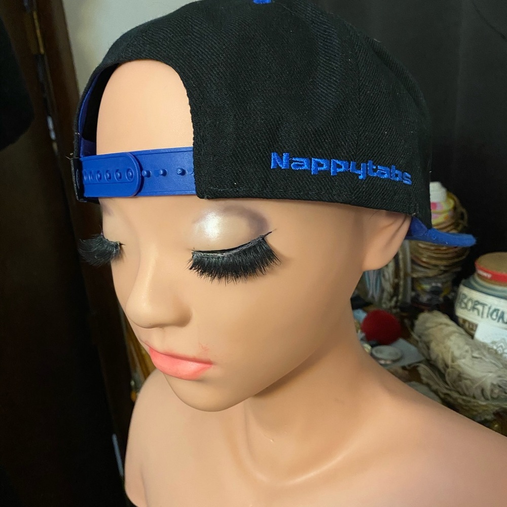 Snap Backs - Picture 2 of 7